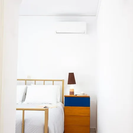 Seaside Summer Apartment *